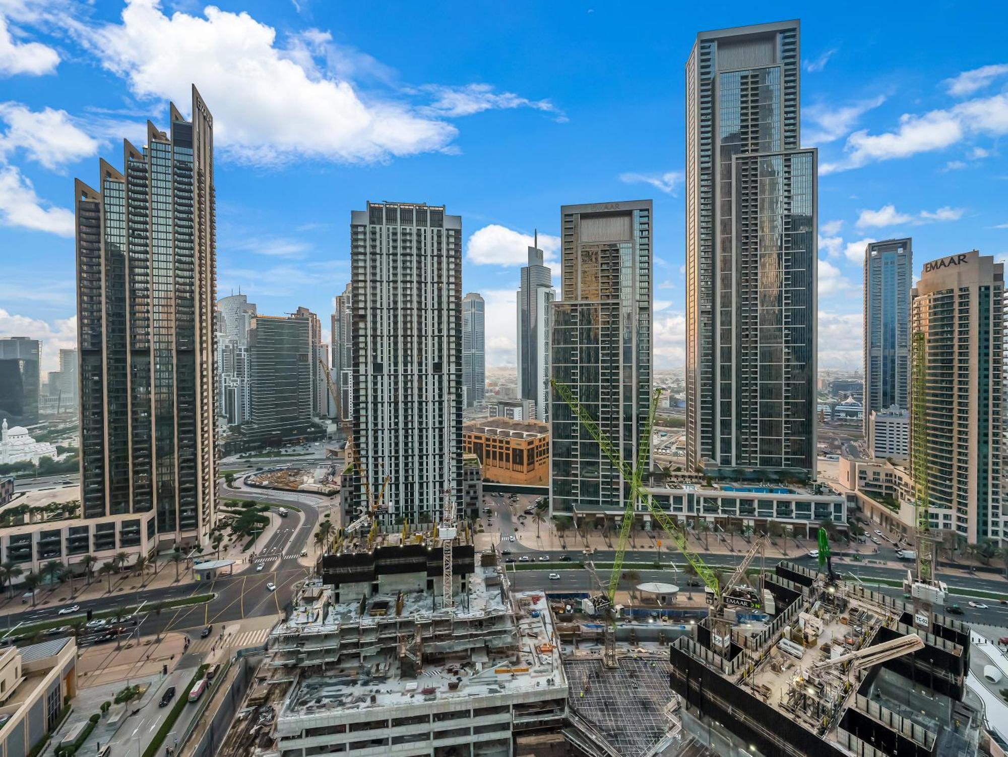 Smartstay At Grande Signature - Downtown Views - Brand New Luxury Apartment Dubai