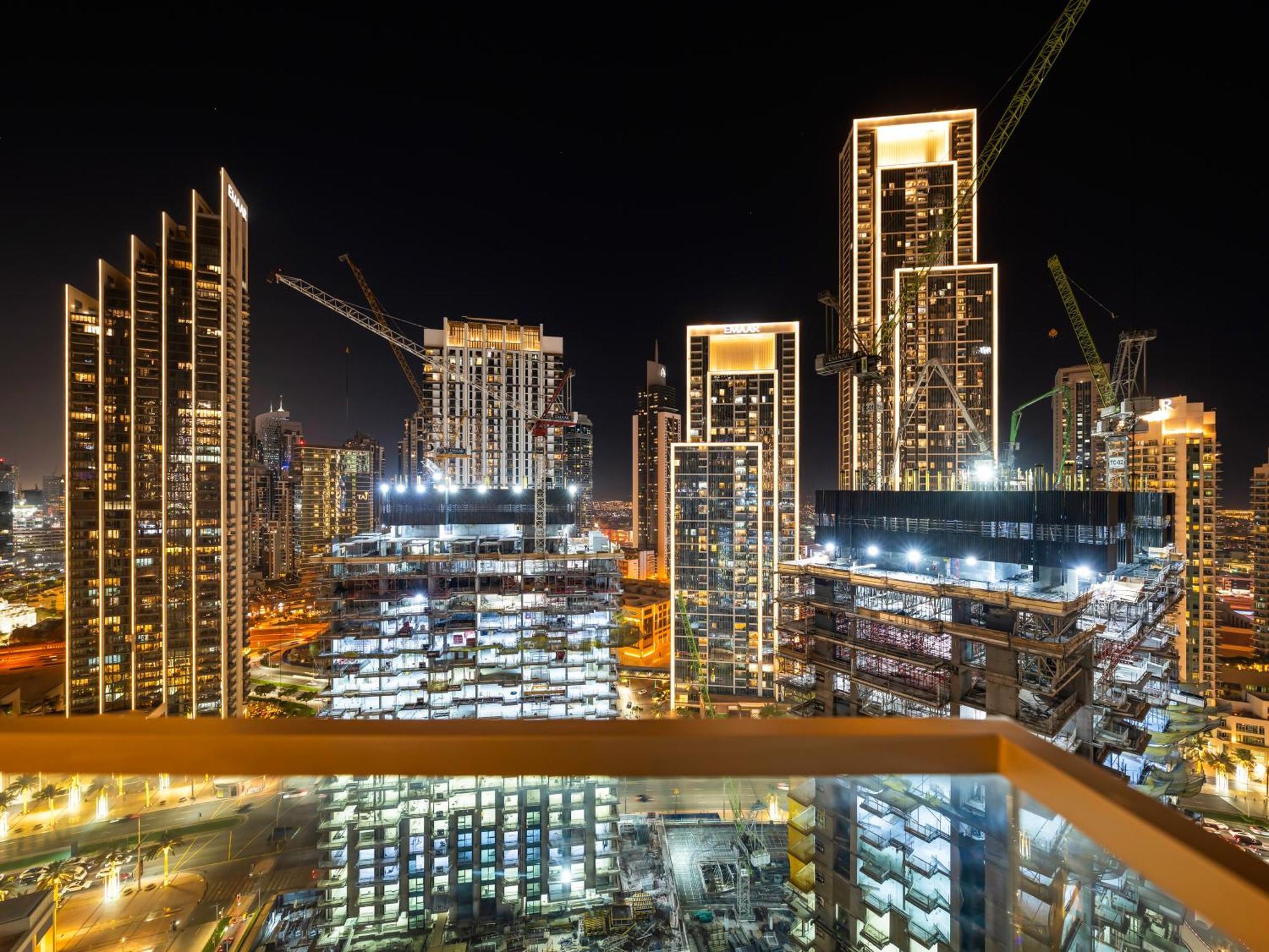 Smartstay At Grande Signature - Downtown Views - Brand New Luxury Apartment Dubai